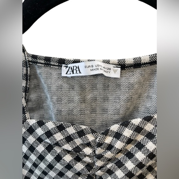 Zara black and white checkered crop top halter size small - Picture 6 of 6